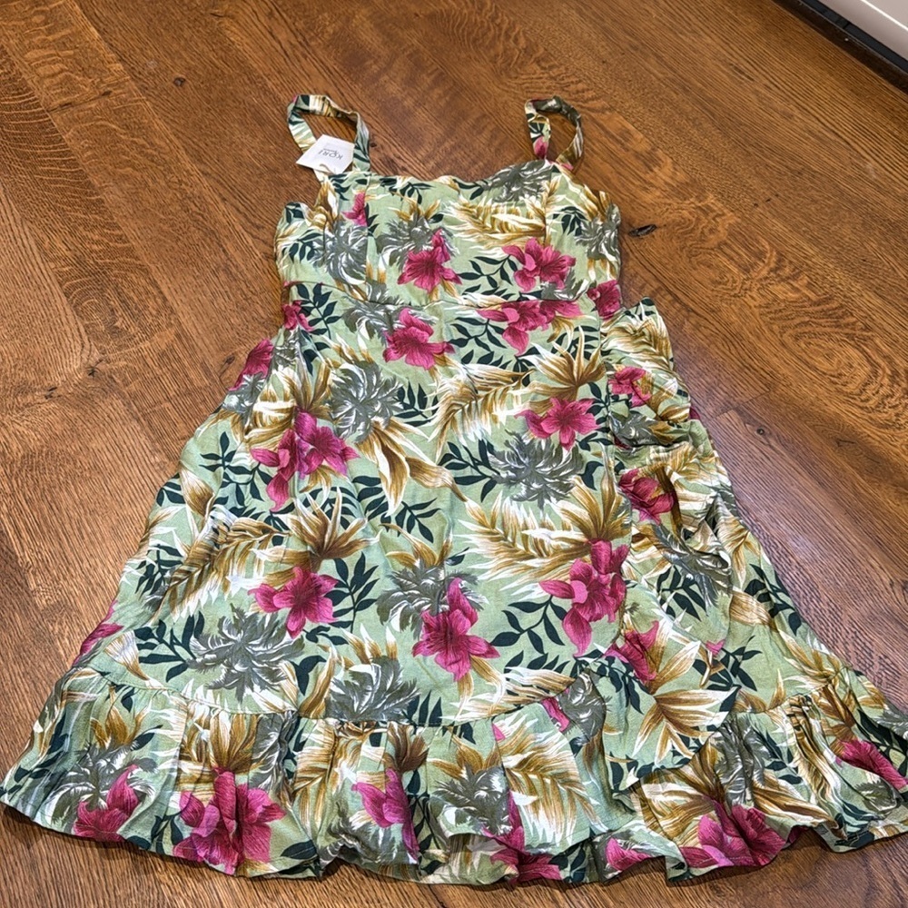 NWT Kori Women’s Dress Green and Pink Size Small